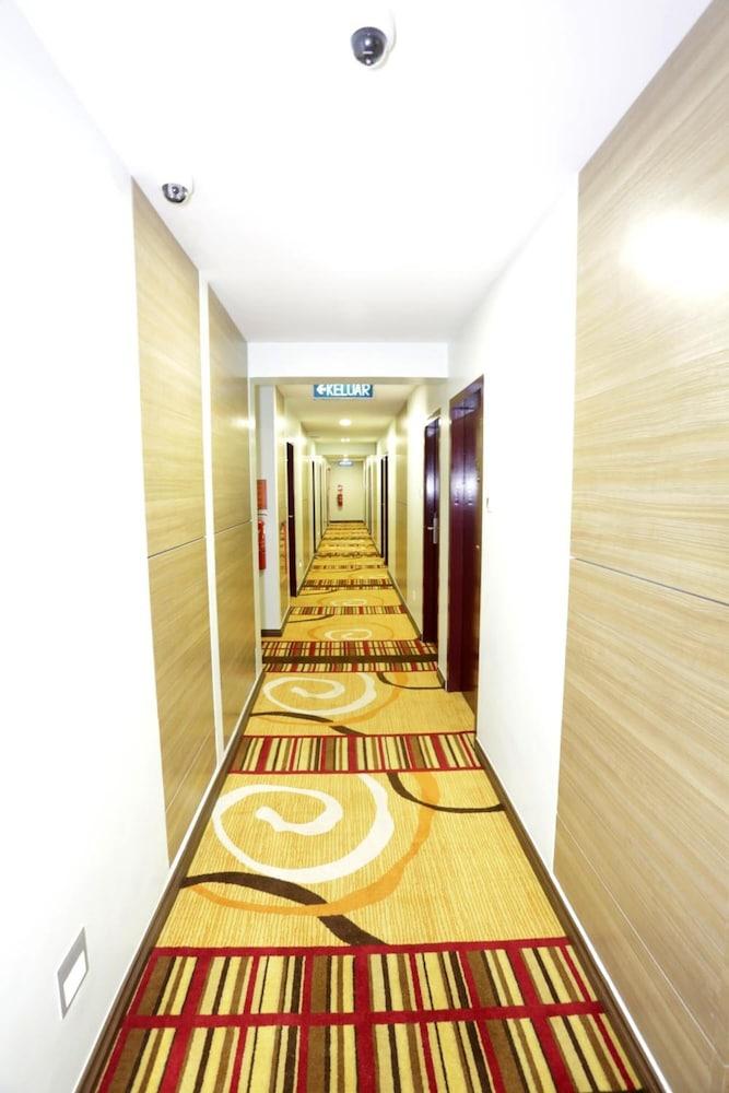 City Garden Hotel Tawau Exteriör bild